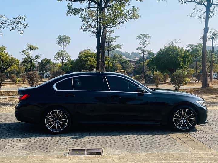 Фото 7 - BMW 3 Series