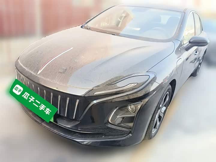 Фото 3 - Hongqi E-QM5