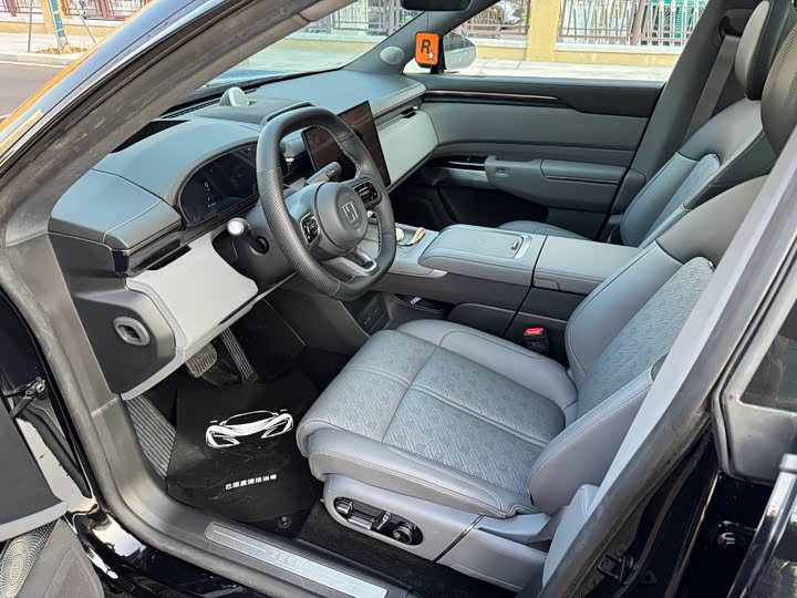 Фото 8 - Zeekr 7X