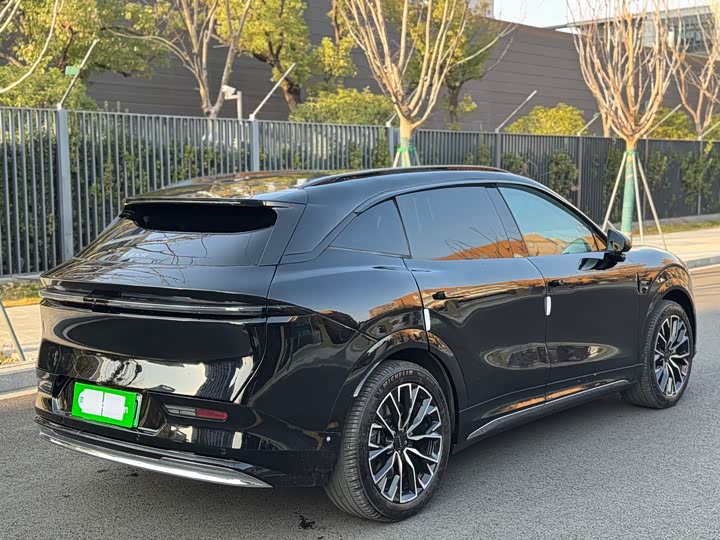 Фото 9 - Zeekr 7X