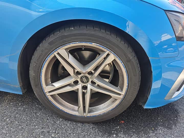 Фото 6 - Audi A5