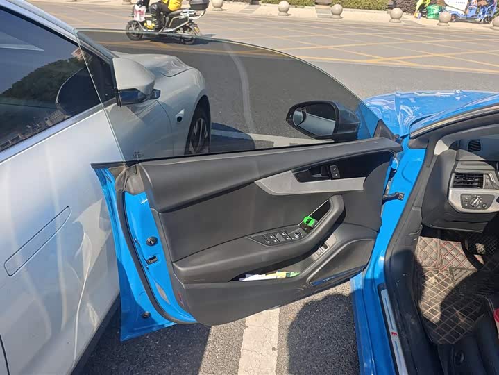 Фото 7 - Audi A5