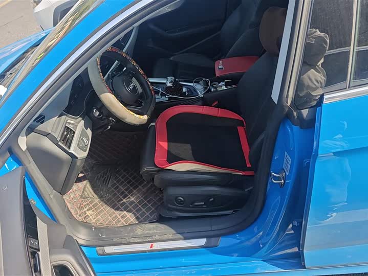 Фото 9 - Audi A5