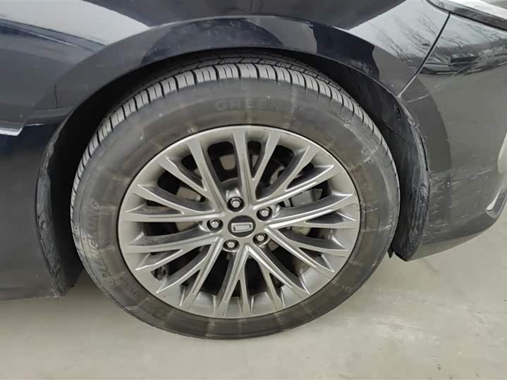 Фото 6 - Bestune B70