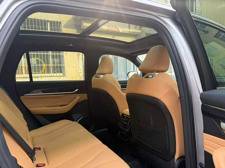 Фото 6 - Geely Monjaro Thor Hybrid