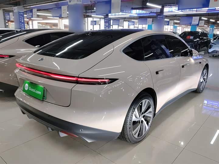 Фото 7 - Nio ET5