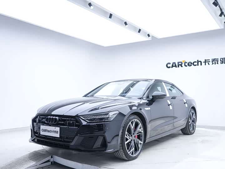 Фото 3 - Audi A7L