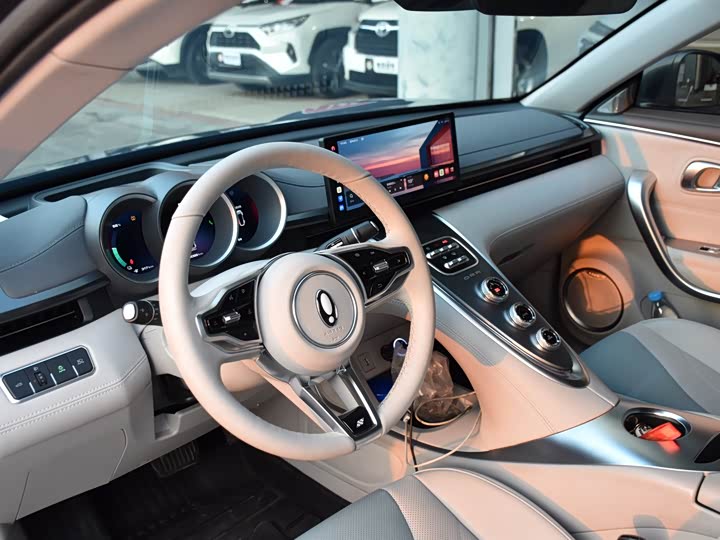 Фото 7 - Ora Lightning Cat (07)