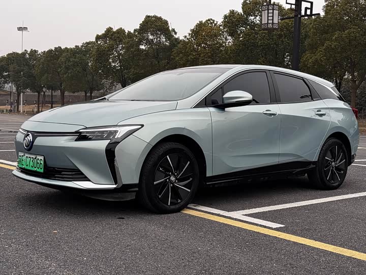 Фото 1 - Buick Velite 6