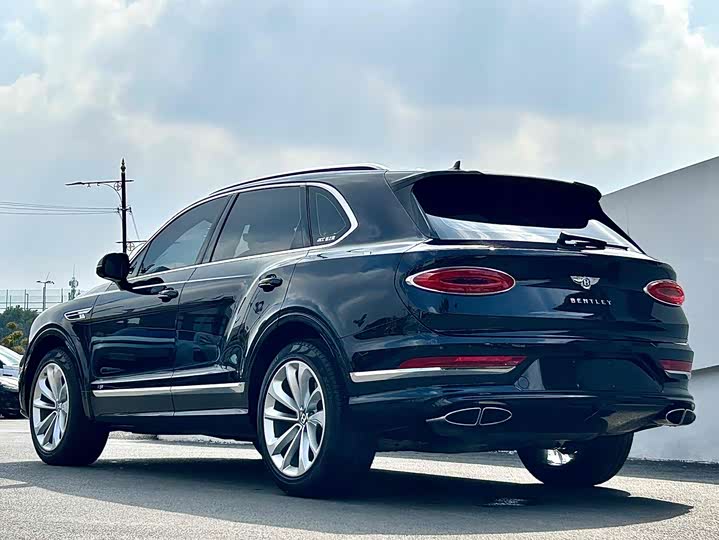 Фото 2 - Bentley Bentayga