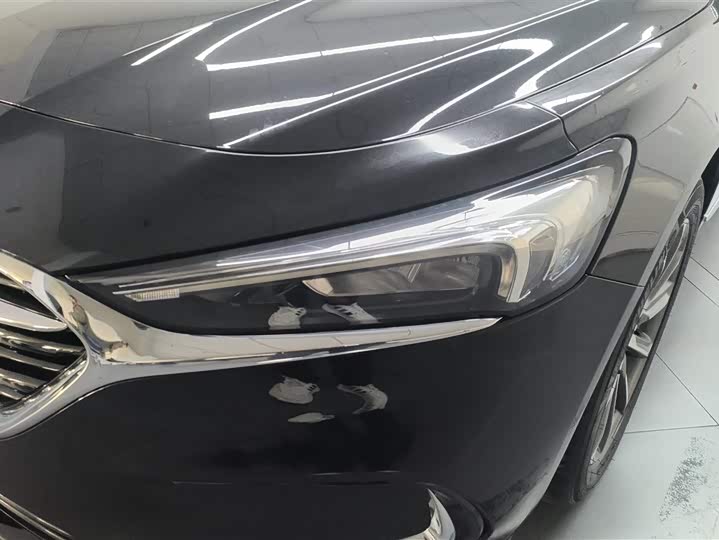 Фото 5 - Buick LaCrosse