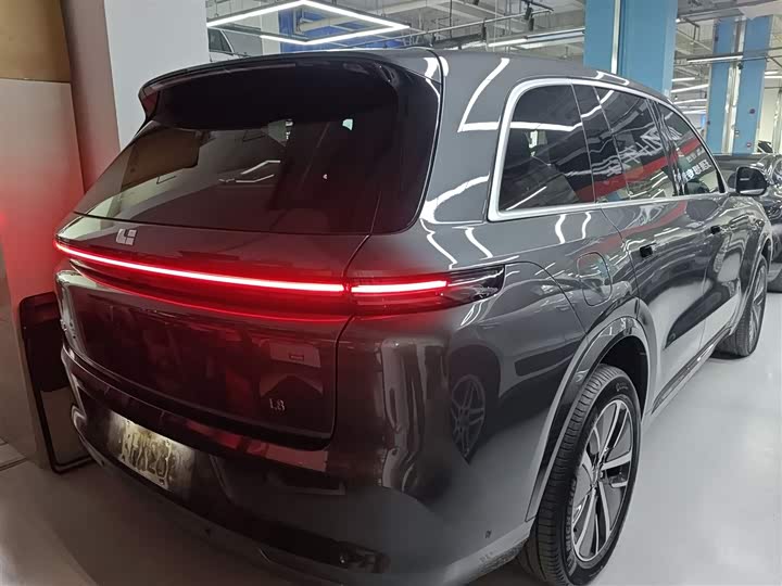 Фото 6 - LiXiang L8