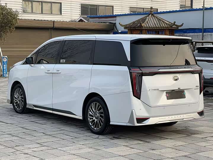 Фото 8 - GAC Trumpchi M8