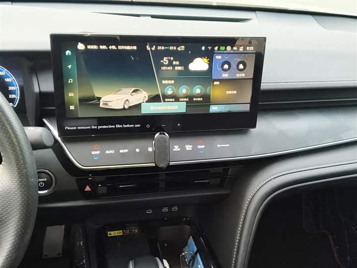 Фото 6 - Toyota Camry