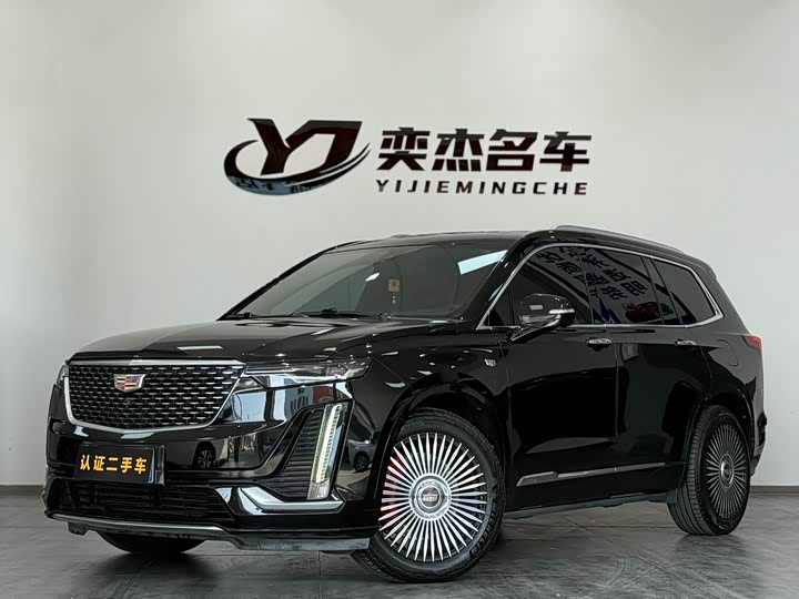 Фото 1 - Cadillac XT6