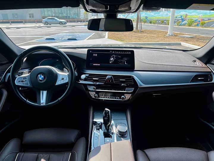 Фото 4 - BMW 5 Series