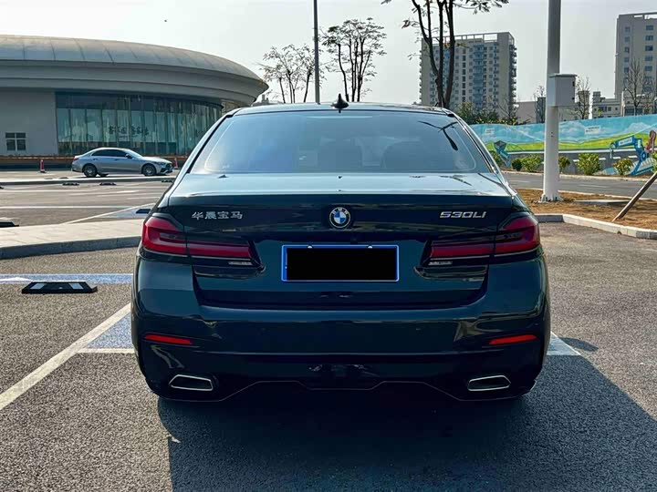 Фото 7 - BMW 5 Series