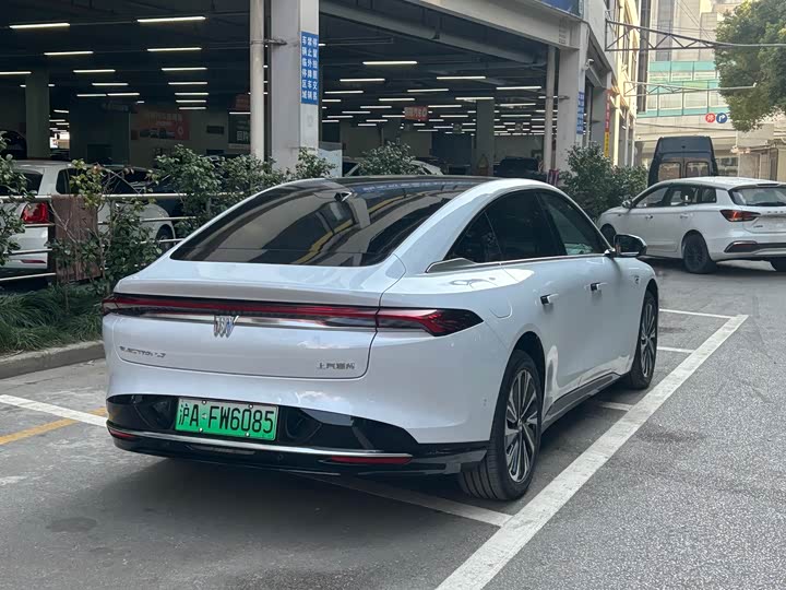 Фото 6 - Buick Electra L7