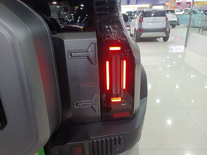 Фото 8 - Jetour T2