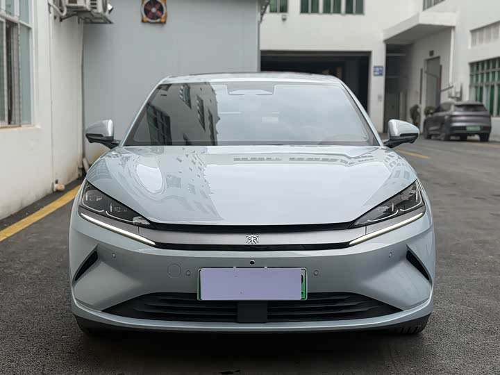 Фото 2 - BYD Qin L