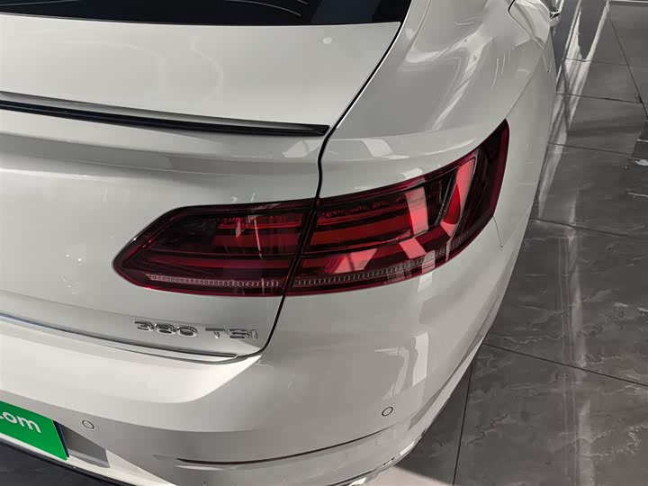 Фото 8 - Volkswagen CC