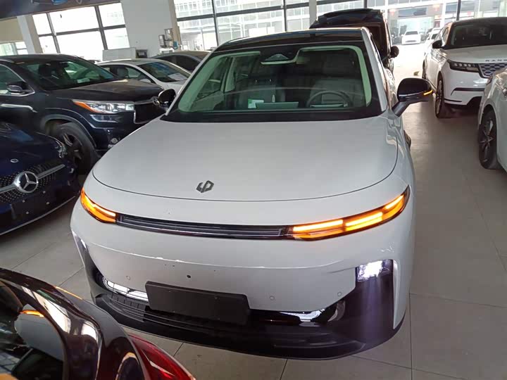 Фото 3 - Leapmotor B10