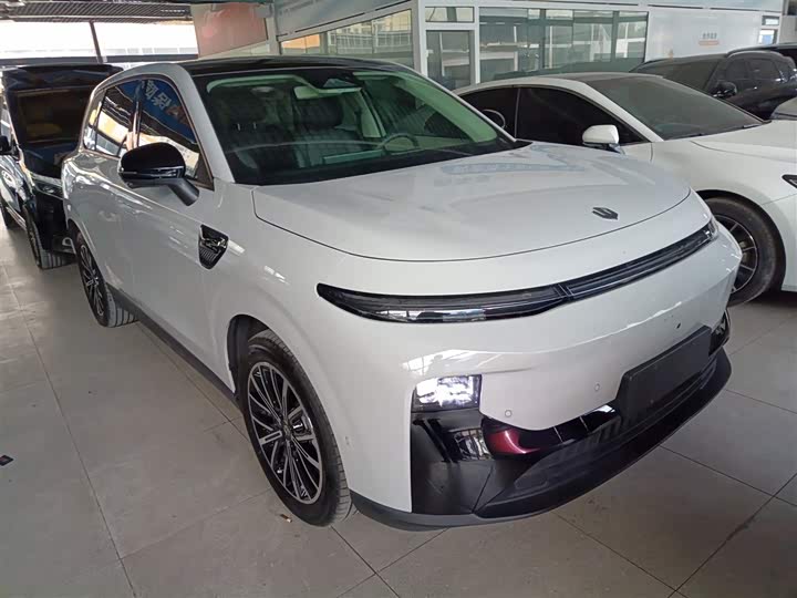 Фото 4 - Leapmotor B10