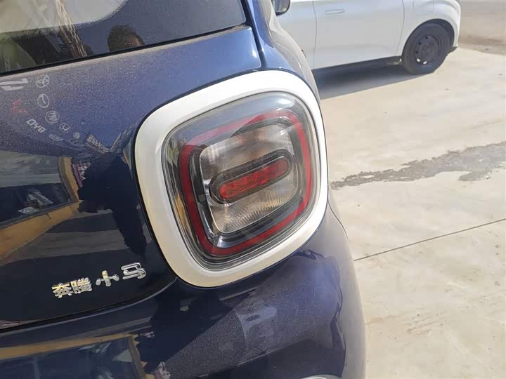 Фото 8 - Bestune Pony