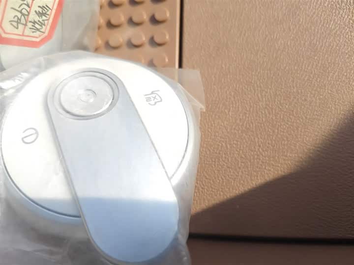 Фото 9 - Bestune Pony