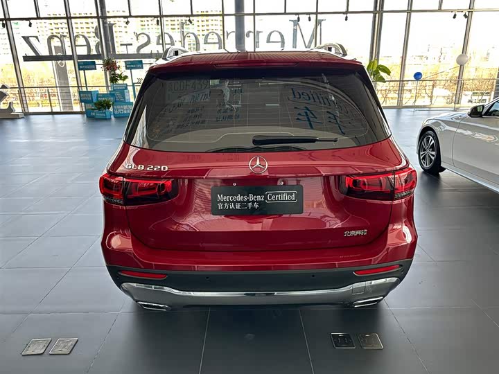 Фото 5 - Mercedes-Benz GLB-Class