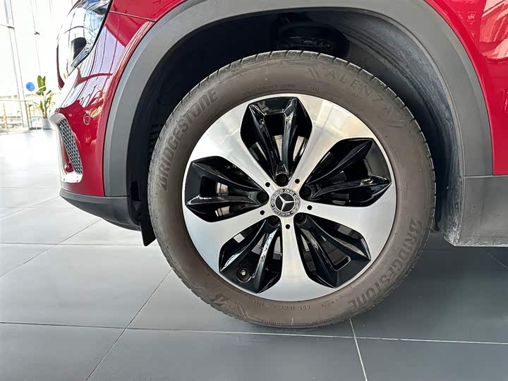 Фото 9 - Mercedes-Benz GLB-Class