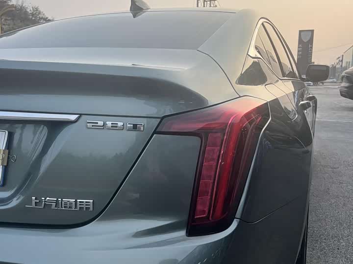 Фото 9 - Cadillac CT5