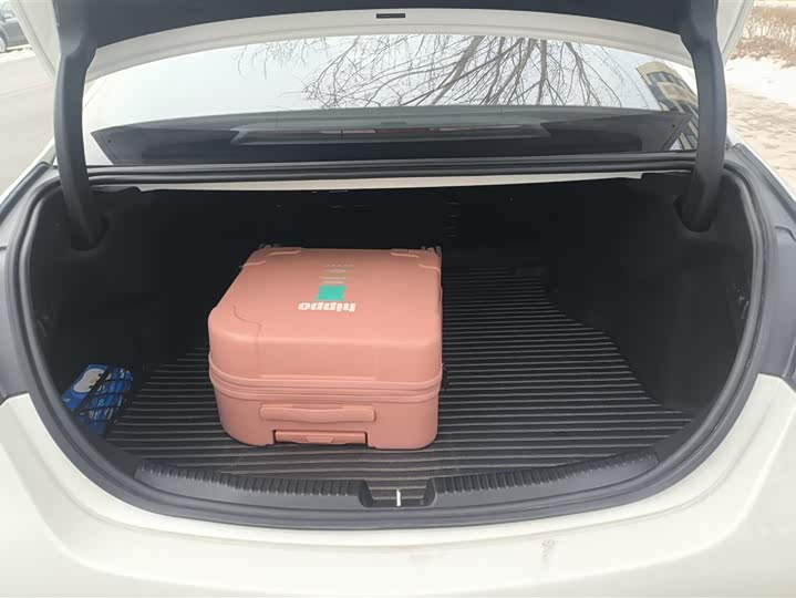 Фото 4 - Mercedes-Benz C-Class