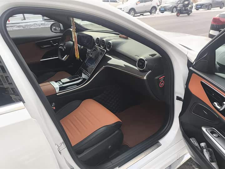 Фото 8 - Mercedes-Benz C-Class