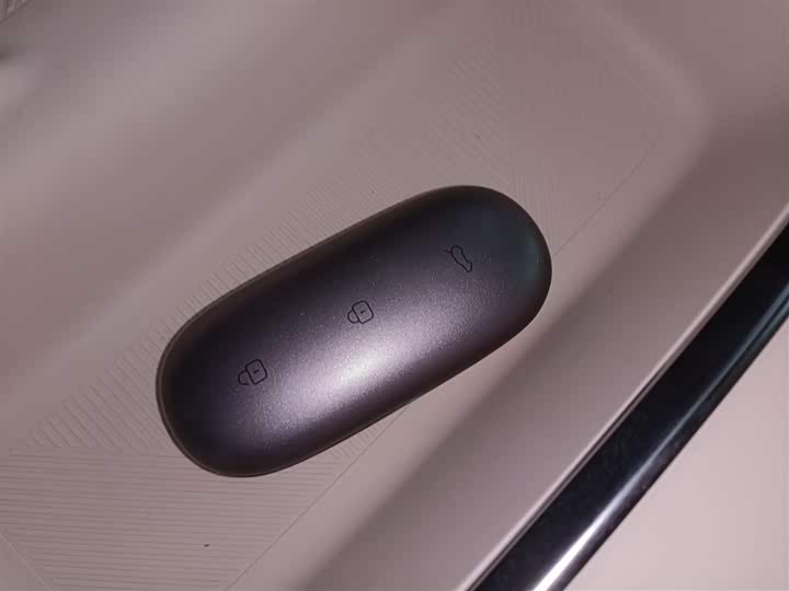 Фото 9 - LiXiang L8