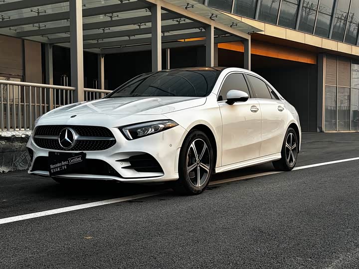 Фото 1 - Mercedes-Benz A-Class