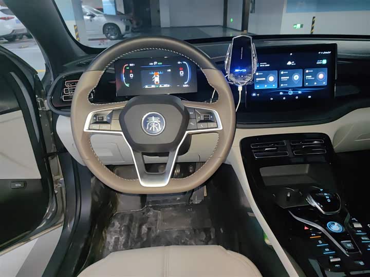 Фото 3 - BYD Qin Plus