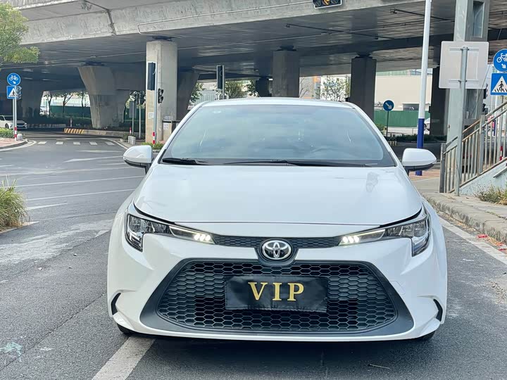 Фото 2 - Toyota Levin