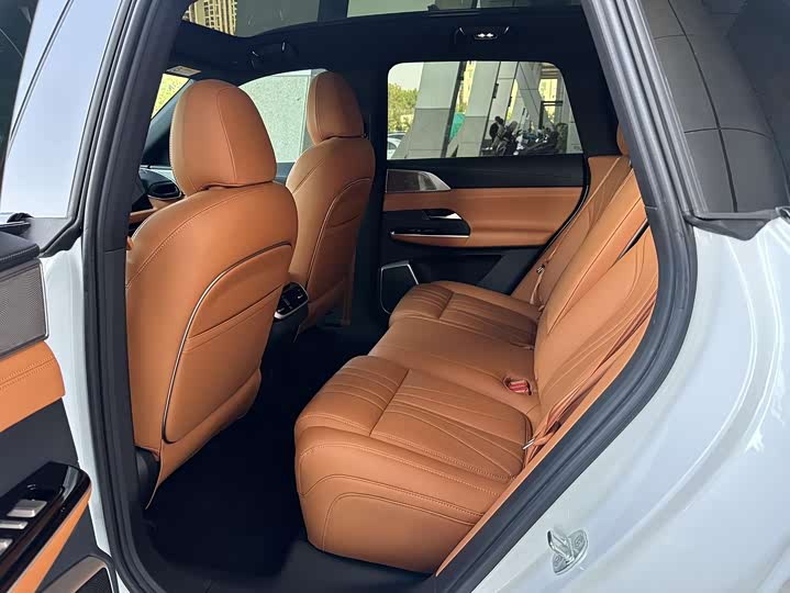 Фото 6 - XPeng G9