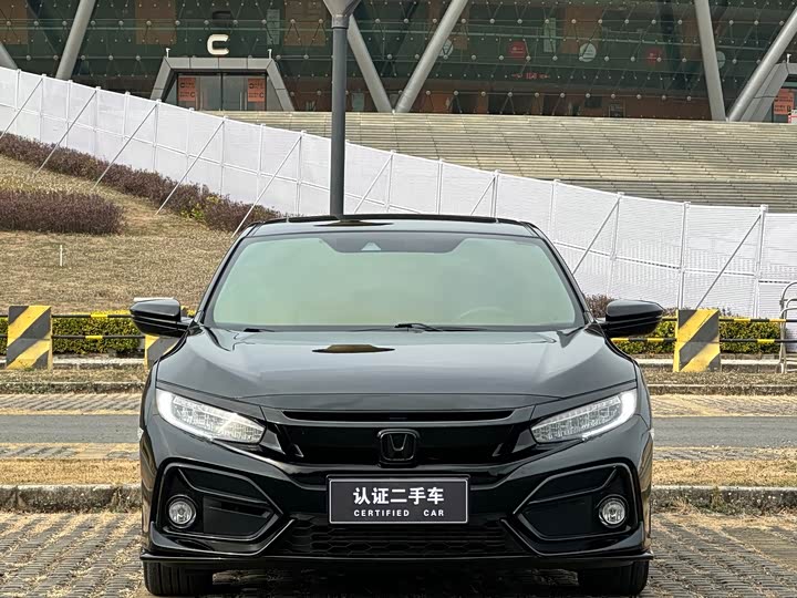 Фото 2 - Honda Civic