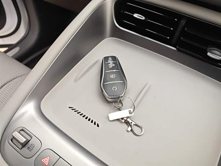 Фото 9 - BYD Sea Lion 06 Hybrid/EV