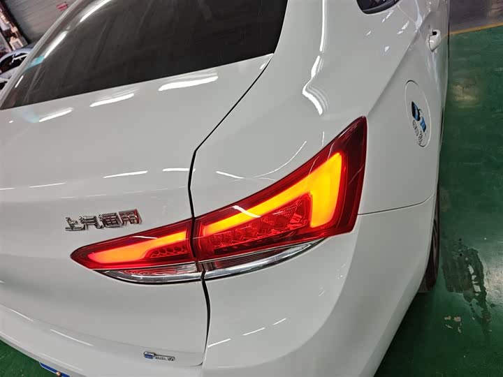 Фото 8 - Buick Excelle GT