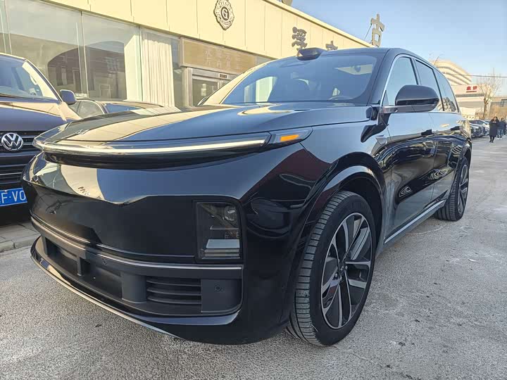 Фото 1 - LiXiang L9