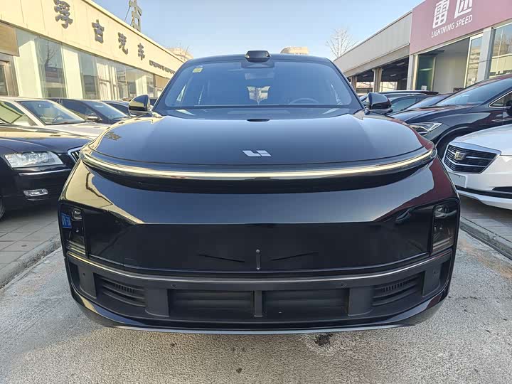 Фото 2 - LiXiang L9