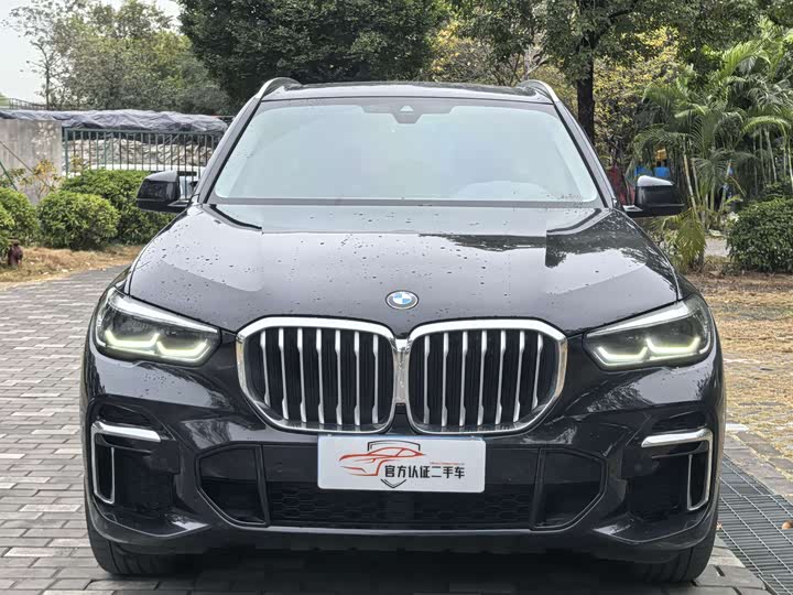 Фото 2 - BMW X5
