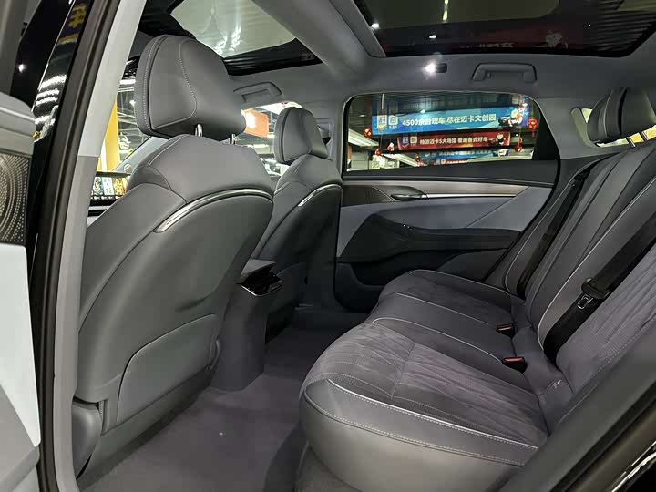 Фото 5 - Voyah Passion