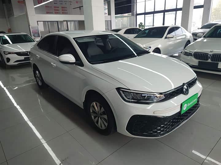 Фото 4 - Volkswagen Lavida