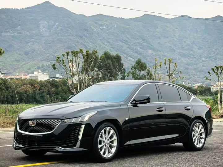 Фото 1 - Cadillac CT5