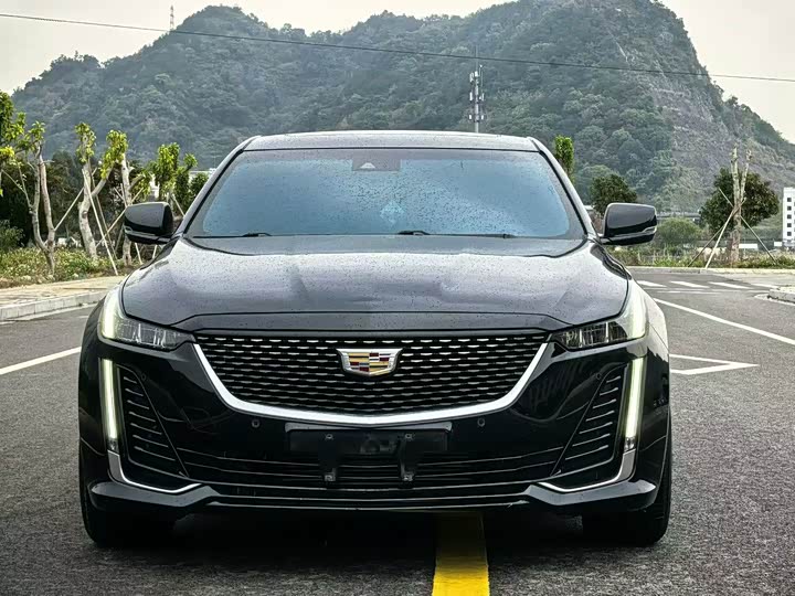 Фото 2 - Cadillac CT5