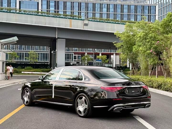 Фото 7 - Mercedes-Benz Maybach S-Class